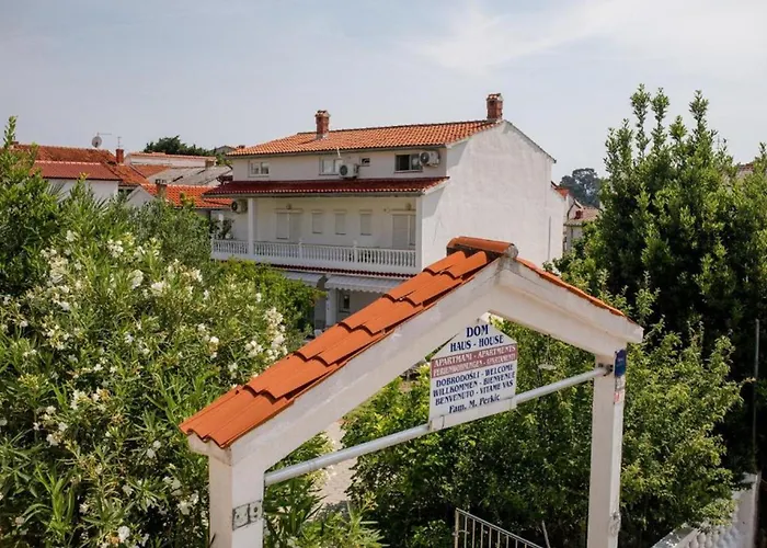 Mile Ferienhaus-excellent Location Close To Rab Дом отдыха *