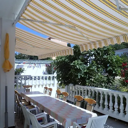 Mile Ferienhaus-excellent Location Close To Rab * Rab Town